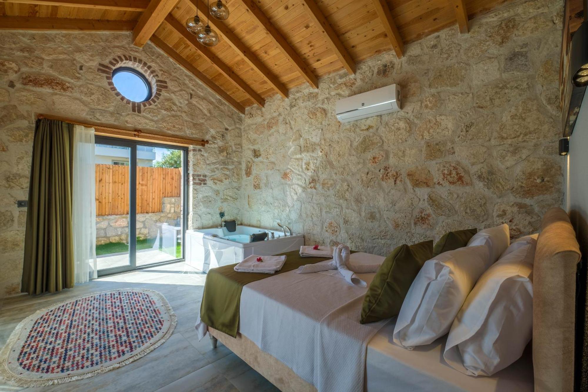 Mugla Stone Daylight 1